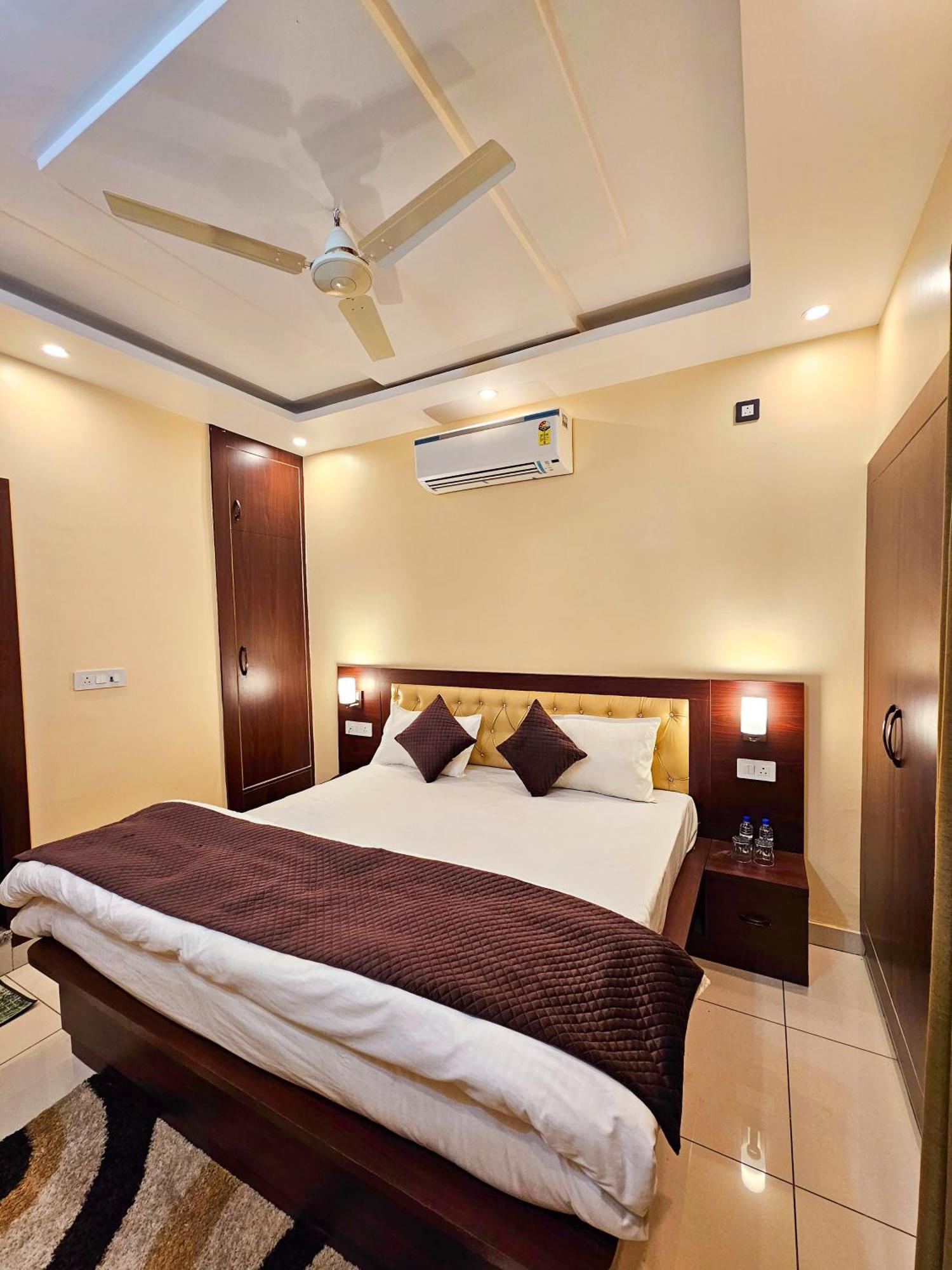 The Mount Valley Hotel Haldwani Exterior photo